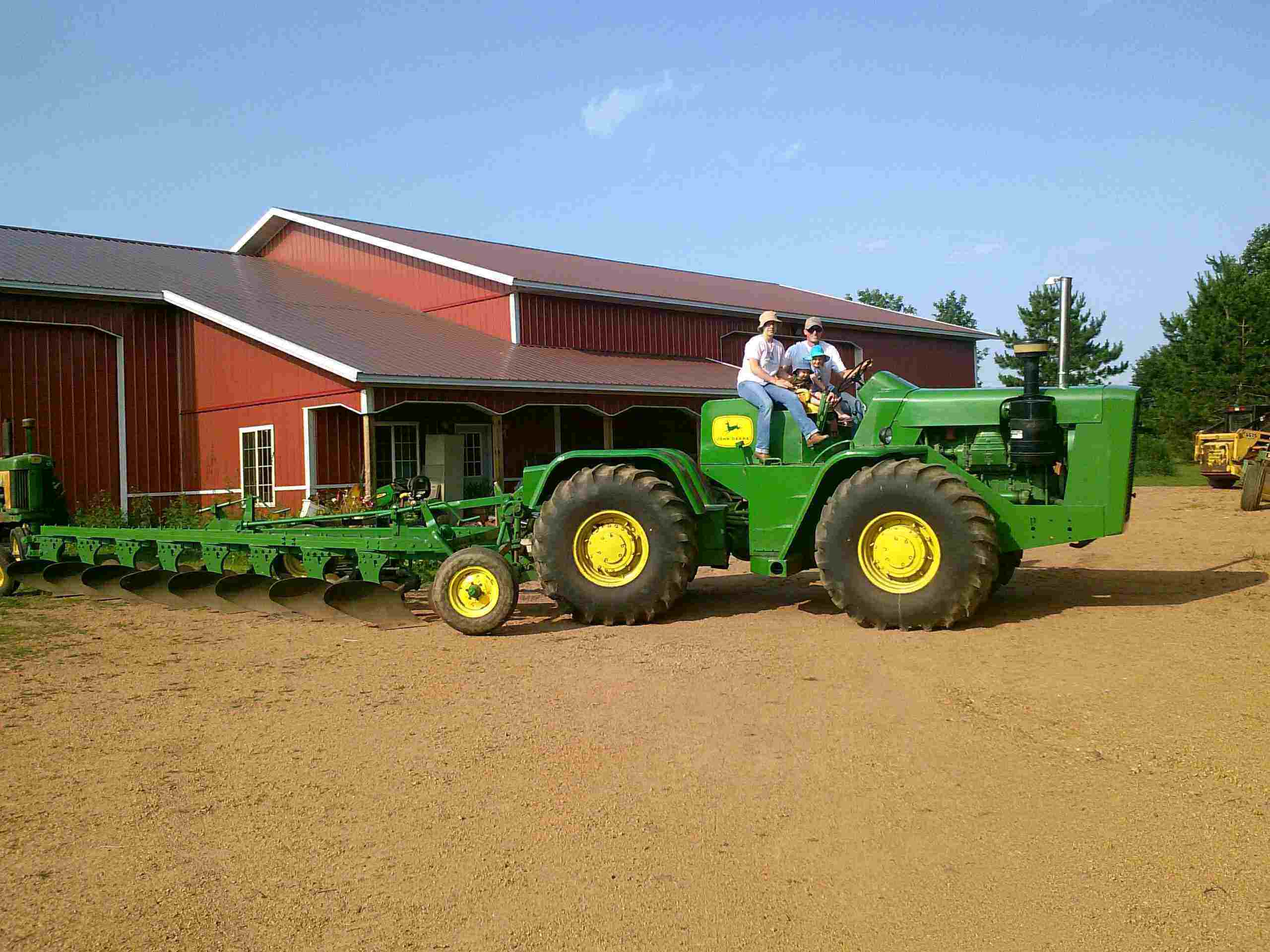 Rare John Deere 8020 Tractor Story | AgWeb