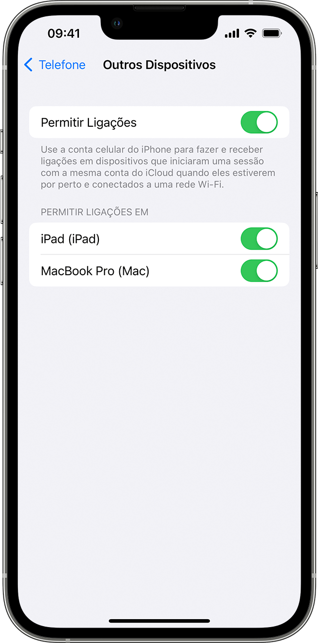 Um iPhone mostrando a tela "Ligações em Outros Dispositivos". A opção Permitir Ligações está ativada e permite ligações no iPad de John e no MacBook Pro de John.