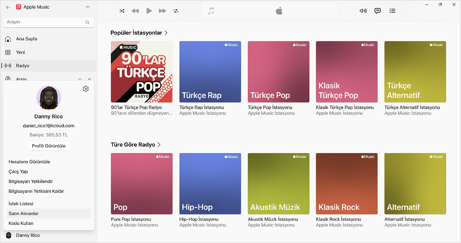 Windows için Apple Music uygulamasında, Apple Hesabı adı sol alt kısımda bulunur ve tıklandığında hesap ayarları ekranı görünür.