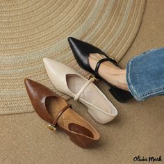 Olivia Mark - Brown Monochrome Retro Buckle Flat Shoes with Artistic Pointed Toe and Shallow Mouth Design Brown Monochrome, Heels Mary Jane, Pointy Shoes, Work Shoes Women, Classy Shoes, Buckled Flats, Office Shoes, Slingback Shoes, Girly Shoes