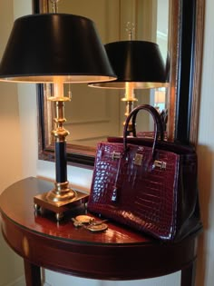 Birkin Mom, Crocodile Handbags, Mob Wife, Hermes Handbags, Burberry Handbags, Dark Feminine, Old Money Aesthetic, Hermes Bag, Hermes Bags