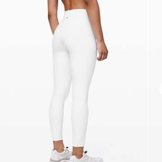 Nwot Lululemon Wunder Under High-Rise White Tight 25" *Full-On Luxtreme Size 6 Lululemon Leggings Colors, White Lululemon Leggings, Lulu Pants, Plane Ride, Lulu Leggings, Xmas Wishlist, Lululemon Pants, White Leggings, Boarding School