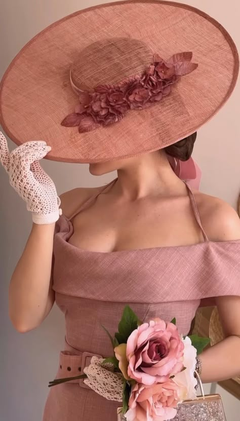 Rose Cherie Paris x Anastasiia Nova Hat Collection | rosecherie.paris x s.nova.vintage | REEL Dress With Hat Outfit Elegant, Ladies With Hats, Vintage Classy Dress, Elegant Hats For Women, S Nova Vintage, Feminine Hats, Vintage Feminine Outfits, Hat Styles For Women, Women With Hat