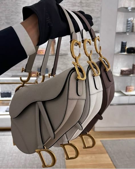 Dior Saddle Bag Outfit, Christian Dior Saddle Bag, Dior Purse, Christian Dior Bag, Next Luxury, Men Handbags, Dream Bag, Luxury Bags Collection, Dior Saddle