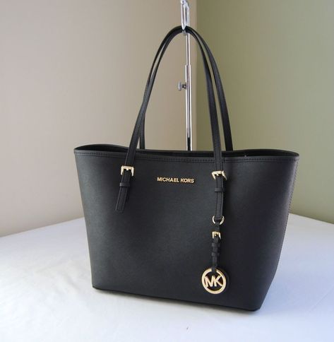 Michael Kors Jet Set Travel Saffiano Leather Small Tote Black gwe Sac Michael Kors, Michael Kors Handbags Black, Mk Handbags, Michael Kors Outlet, Women Purse, Mk Bags, Handbag Outlet, Purses Michael Kors, Small Tote