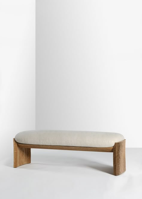 Photo credit: Jean-Pierre Vaillancourt #mobilier #design #madqueenbench #madqueen #mad #bench #gougedwood #upholstery #furniture #furnituredesign #pierreyovanovitchmobilier #pierreyovanovitch Mad Queen, Pierre Yovanovitch, Furniture Details Design, Upholstery Furniture, Bench Designs, Living Room Bench, Wooden Bench, Upholstered Bench, Bench Furniture