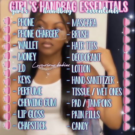 Essential Bag School, Purse Essentials Aesthetic, What To Keep In Your Purse, What’s In My Purse, Purse Essentials List, What's In My School Bag, In My School Bag, My School Bag, School Routine For Teens