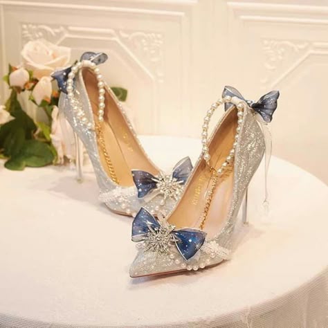 Bows And Pearls, Shoes With Bows, Princess Heels, Blue Stilettos, Pretty Heels, Fairy Shoes, Dr Shoes, Cute Shoes Heels, Kawaii Shoes