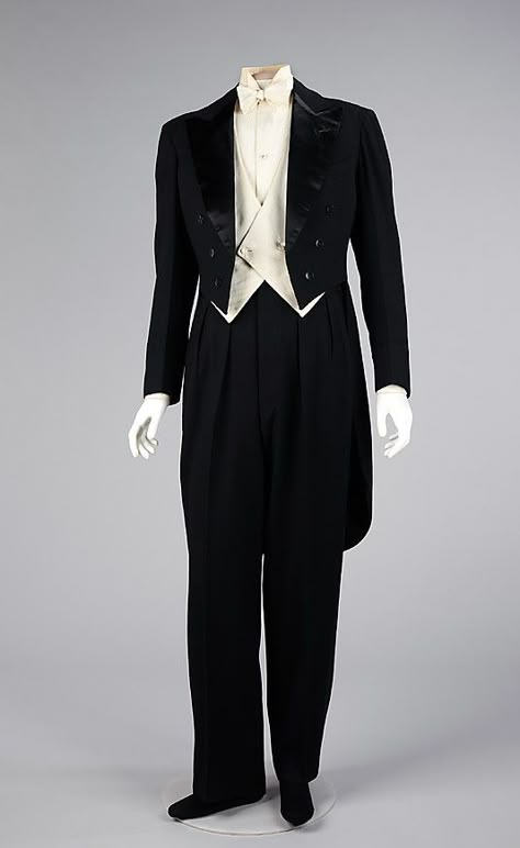 white tie 1920s Tuxedo, Mens Evening Wear, Evening Suit, 1920's Fashion, Jeanne Lanvin, Vintage Mens Fashion, Roaring 20's, Costume Institute, Costume Collection