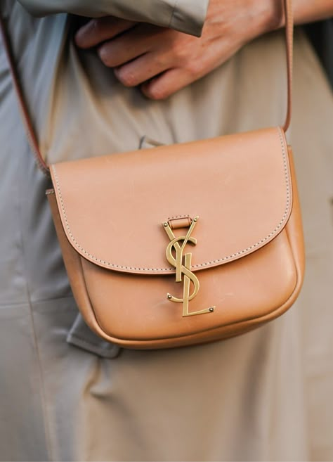 The 17 Best Designer Handbags of 2021: Luxury Bags & Purses Luxury Everyday Shoulder Bag, Trendy Summer Bags, Best Designer Handbags 2023, Best Luxury Bags 2022, Popular Bags And Purses, Designer Handbag Outfit, Designer Purses 2023, Spring Designer Bags, Classic Purse Styles