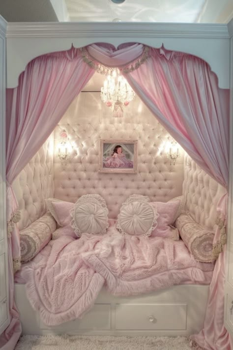 Girly Pink Bedroom Princesses, Pink Girly Room Aesthetic, Bed Sheets Ideas, Bedroom Princess, Zimmer Diy, Dream Bedroom Inspiration, Princess Bed, Pink Room Decor, Princess Bedroom