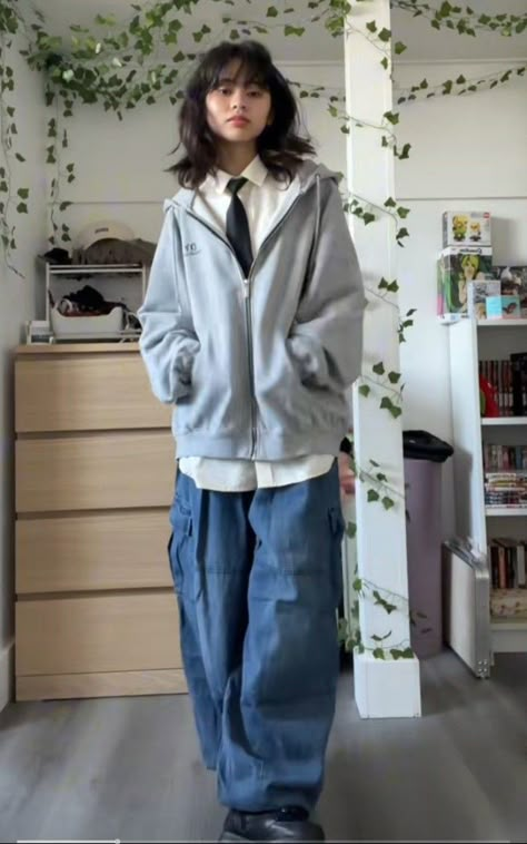 Stylish Tomboy, Tomboy Stil, Pakaian Hipster, Tomboy Outfit Ideas, Tomboy Outfit, Baggy Outfit Ideas, Boyish Outfits, Tomboy Look, Silly Clothes