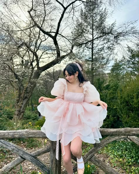 your fav spring fairy 🧚🏼‍♀️🌼🩰 wearing the peach skin rose petal puff dress by @selkie c0de "isabella" to save!! #selkiepartner Short Frock Design For Wedding, Short Puff Dress, Cute Pastel Dresses Aesthetic, Pretty Aesthetic Dresses, Cute Doll Dress, Pretty Outfits For Birthday, Aesthetic Bday Outfits, Puff Dress Outfit Ideas, Cute Short Frocks