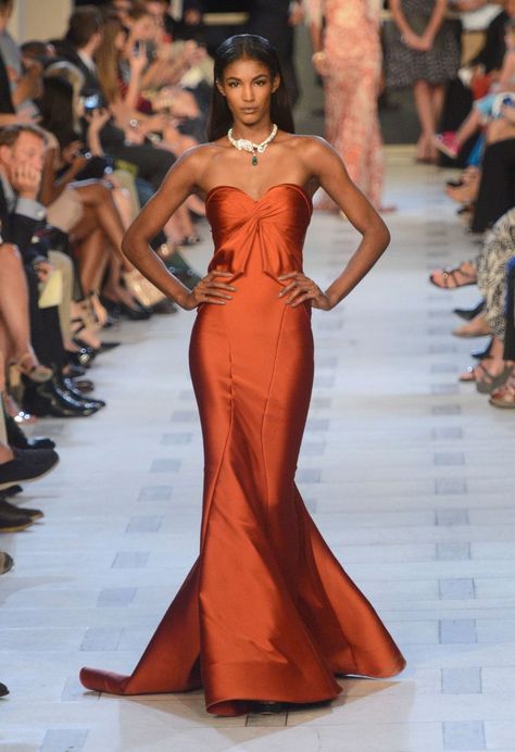 Orange Gown, Nicola Peltz, Zac Posen, Moda Vintage, Gorgeous Gowns, Orange Dress, Fashion Poses, Beautiful Gowns, Vestidos De Noche