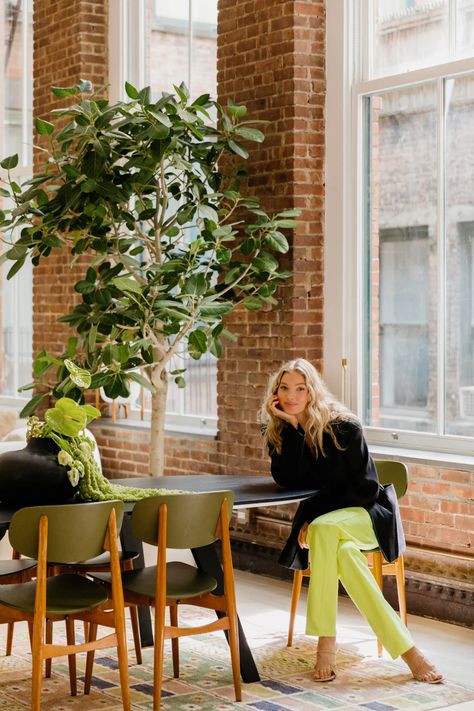 Supermodel Elsa Hosk opens the doors to her New York loft | Architectural Digest India Elsa Hosk Home, Bernhardt Sofa, Nyc Loft, Soho Loft, New York Loft, Vintage Credenza, New York Homes, Downtown New York, Brand Shoot