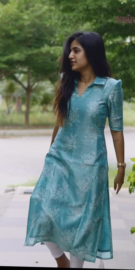 Summer Style Aesthetic, Fashion Designer Aesthetic, Latest Kurti Designs, Style Outfits Summer, Summer Style Outfits, Summer Vibes Aesthetic, Dress Designs For Stitching, Summer Fall Outfits, Simple Frock Design