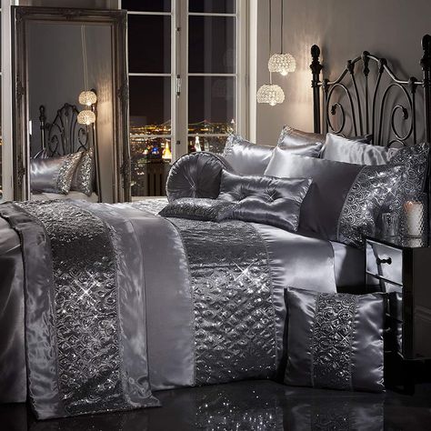 Silver And Black Bedroom, Black Bedroom Set, Silver Duvet Cover, Bling Bedroom, Silver Bedroom Decor, Bedding Grey, Bedroom Comforters, Satin Bed, Bedroom Linens