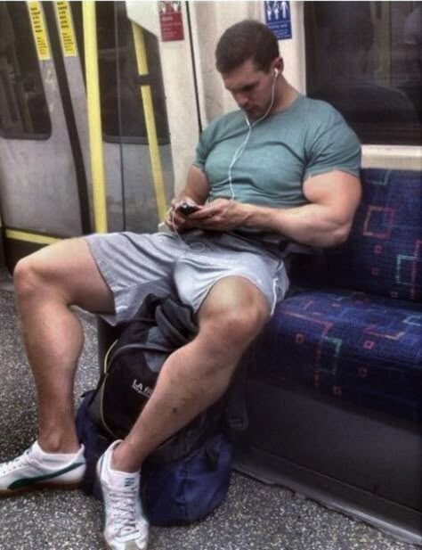 Beefy Men, Masculine Men, Men's Muscle, Men Bodies, Muscular Men, Linnet, Fit Men, 인물 사진, Big Men