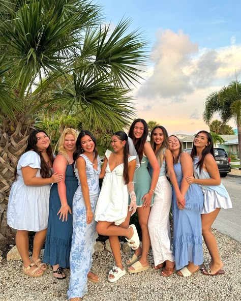 bachelorette weekend 🤍🐬💍 Beach Bachelorette Outfit Ideas, Bachelorette Party Outfit Cruise, Beach Outfits Bachelorette, Clearwater Bachelorette Party, Bahama Bachelorette Party, Naples Florida Bachelorette Party, Chill Beach Bachelorette, Bachelorette Beach Photos, Bachelorette Mama Mia