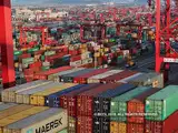 Pullback in exports widens US trade gap in April