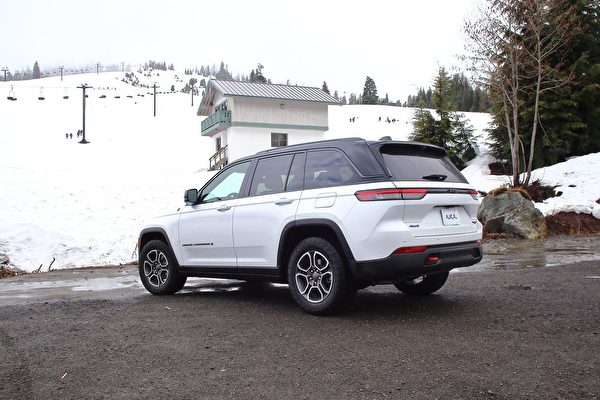  Car: Jeep: 2022 Jeep Grand Cherokee〈李奥／大纪元〉